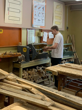 4jrxq5rlm58vlompd6u_6-ixc