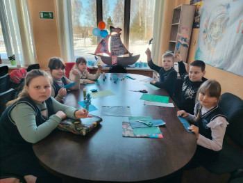 kic89tv5yiksmb3scn21prz0t