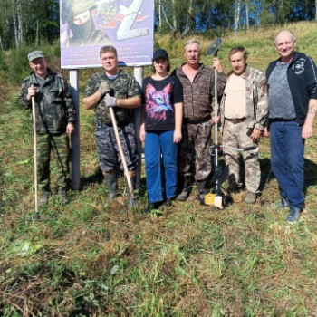 ld1naaqy1_8arlyhpjorwmthi