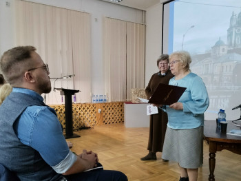 obmoj12jrfytpcrntoupvayav