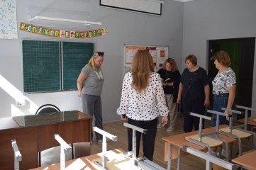 проверка готовности Глинковской средней школы к новому учебному году - фото - 11