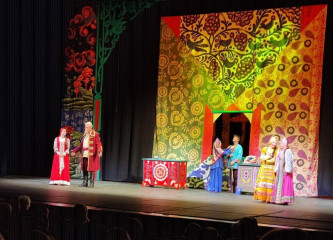 юные глинковцы посетили музыкальный спектакль - фото - 1