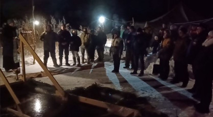 дорогие глинковцы! От всей души поздравляем вас с великим праздником Крещения Господня - фото - 1