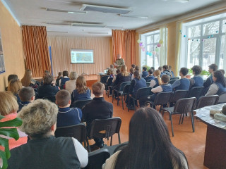 урок мужества, приуроченный снятию блокады Ленинграда - фото - 1