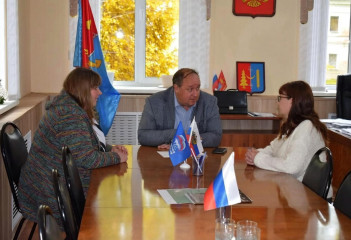 обсудили вопросы содействия занятости населения - фото - 1