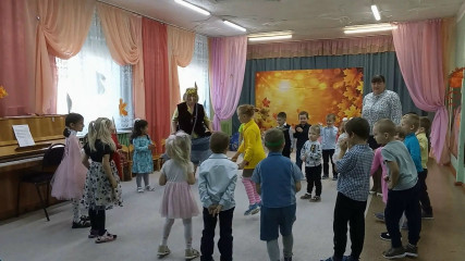 золотая осень в детском саду «Солнышко»: волшебный утренник - фото - 1