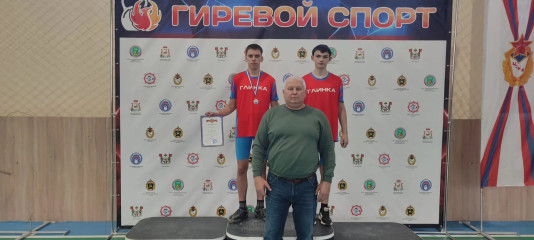 глинковские гиревики на Первенстве области - фото - 1